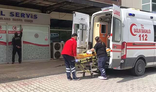 Balkondan düşen 3 yaşındaki çocuk hastaneye kaldırıldı