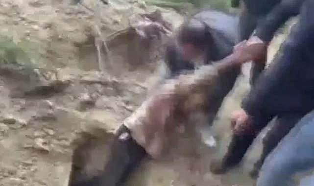 Diri diri gömüldü, dört gün sonra canlı kurtarıldı