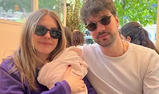 Eda Ece'den kızları ile ilk aile pozu