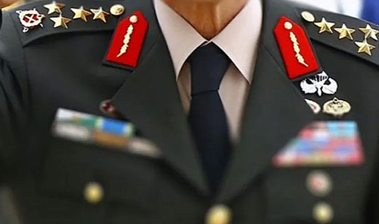 Emekli askerlere medya kısıtlamasını içeren madde, tekliften çıkarıldı