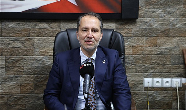 Erbakan: 'Belediye başkanlığı, ticaret değil ibadet makamıdır'