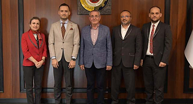 Göktuğ Dervişoğlu, Samsun TSO'yu ziyaret etti