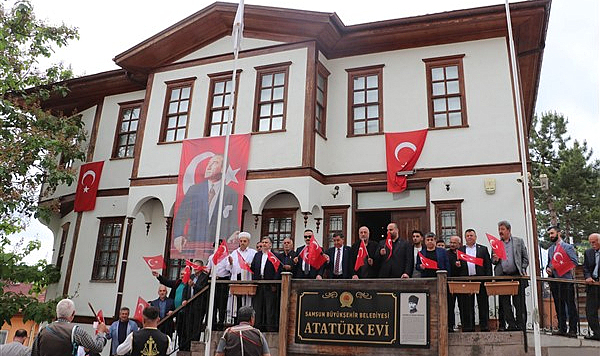Havza'da ilk miting heyecanı yaşatıldı