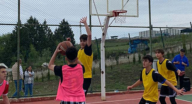 Kavak'ta potada şampiyonlar kupalarını aldı