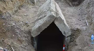 Kazı sırasında Bizans dönemine ait tarihi mezar bulundu