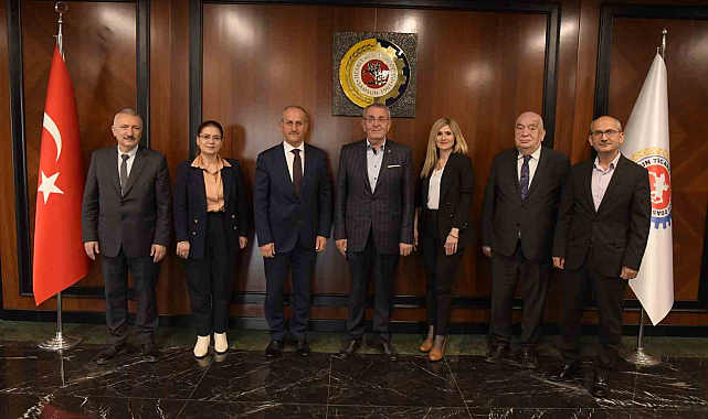 Murzioğlu: "SGK ile etle tırnak gibiyiz"