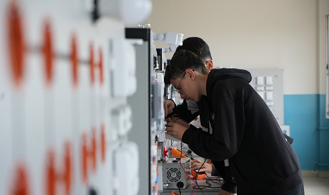 OMÜ MTAL, öğrencilere geleceğin mesleklerini sunuyor