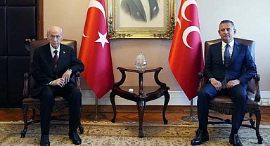 Özgür Özel'den Devlet Bahçeli'ye ziyaret