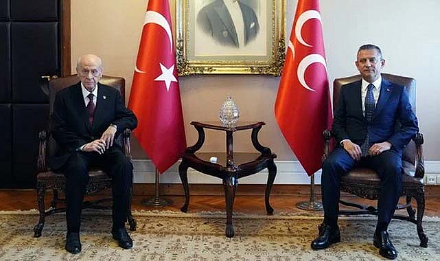 Özgür Özel'den Devlet Bahçeli'ye ziyaret