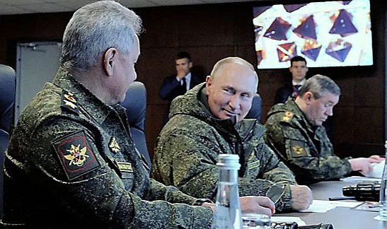 Putin Savunma Bakanı Sergei Shoigu’yu görevden aldı