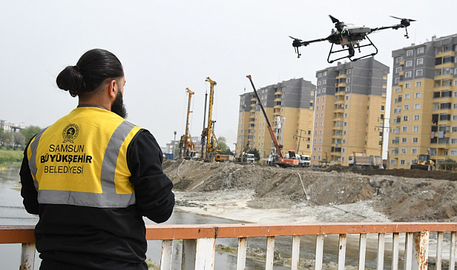Samsun Büyükşehir’den drone ile ilaçlama çalışması