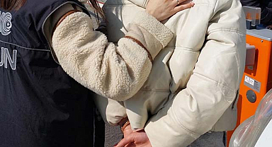 Samsun'da 3 kilo esrarla yakalanan kadın tutuklandı