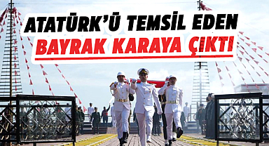 Samsun'da Atatürk’ü temsil eden bayrak karaya çıktı