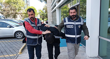 Samsun'da AVM'de hırsızlık! Alarmları kesip çaldı