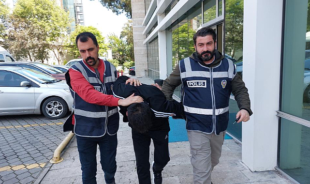 Samsun'da AVM'de hırsızlık! Alarmları kesip çaldı