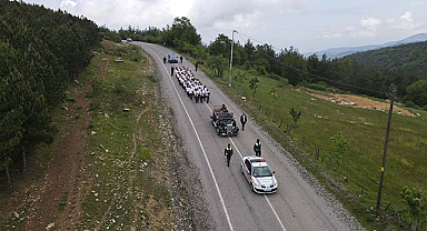 Samsun'da gençler, Atatürk'ün yolunda 'Gençlik Marşı'nı seslendirdi