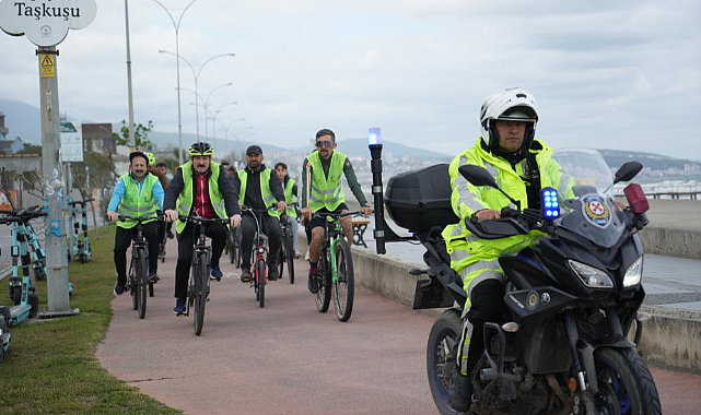 Samsun'da sağlıklı yaşam için pedal çevirdiler
