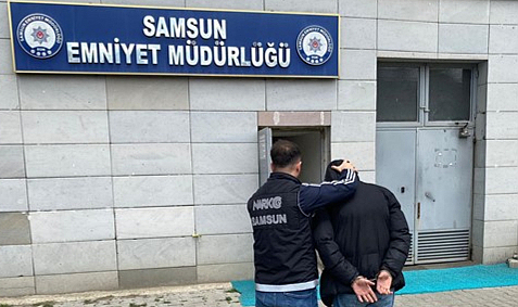 Samsun'da üzerinde uyuşturucu madde bulunduran kaçak yakalandı