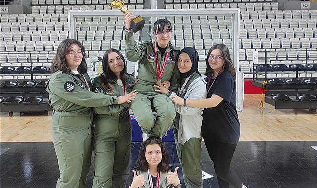 Samsun Teknokent Havacılık Lisesi Türkiye şampiyonluğu ve üçüncülüğü elde etti