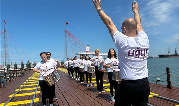 Samsun Uğur Okulları'nda 19 Mayıs bir başka