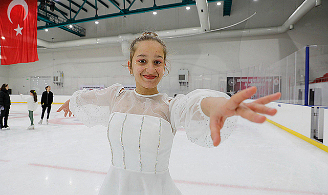 Samsunlu Azra buzun prensesi olmak istiyor