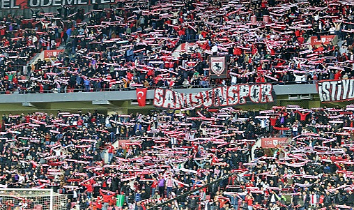Samsunspor taraftarına yine ceza!