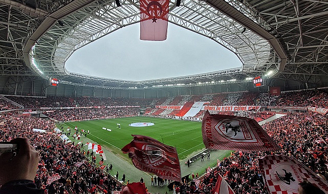 Samsunsporlu taraftarlar Trabzonspor maçına özel koreografi hazırlayacak