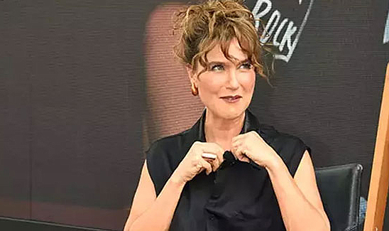 Şevval Sam: Ters bir bakış açısı koydum