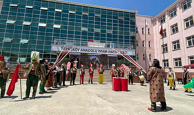 Tekkeköy'de İstanbul'un fethi kutlandı