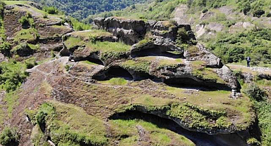 Tekkeköy Mağaraları: Karadeniz'in tarihi izleri