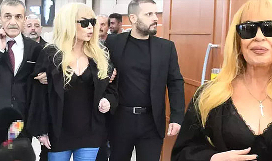 Zerrin Özer : Nörolojik bir problemim var