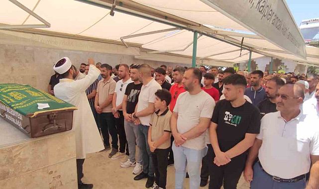 16 yaşındaki Muhammet'in cenaze namazını dayısı kıldırdı