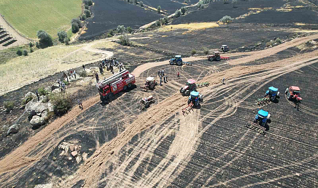 30 dönüm ekili arazi yangında kül oldu