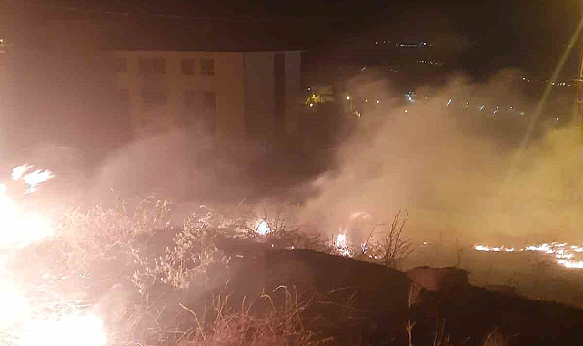 Anız ve bahçe yangını korkuttu