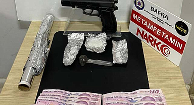 Bafra’da narkotik baskını! 3 kişi yakalandı