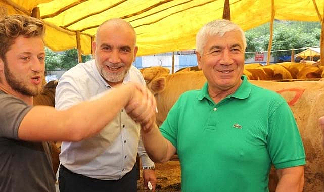 Canik’te kurban pazarı açıldı