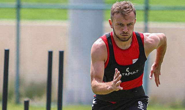 Celil Yüksel yuvaya döndü