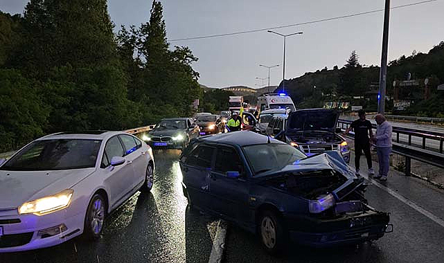 Çorum'da zincirleme kazada 8 kişi yaralandı