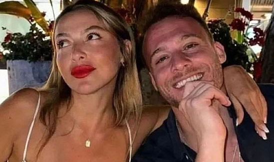 Hadise ve Kerem Bürsin pozu gündeme oturdu