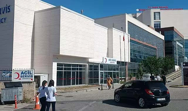 Havai fişekler kalabalığın arasında patladı! Çok sayıda yaralı 