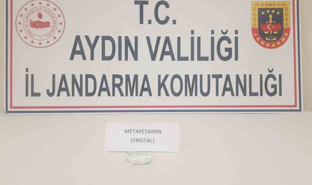 Jandarma uyuşturucuya geçit vermiyor: 7 gözaltı