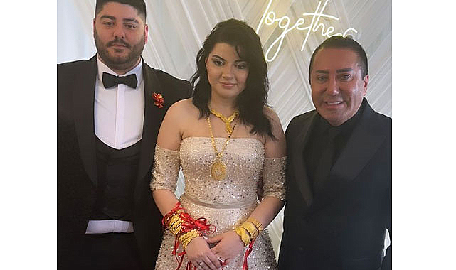 Murat Övüç gelinine 2 kilo altın taktı - Magazin - Gazete Gerçek
