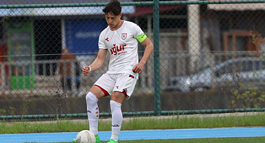 Mustafa Tan’a milli davet