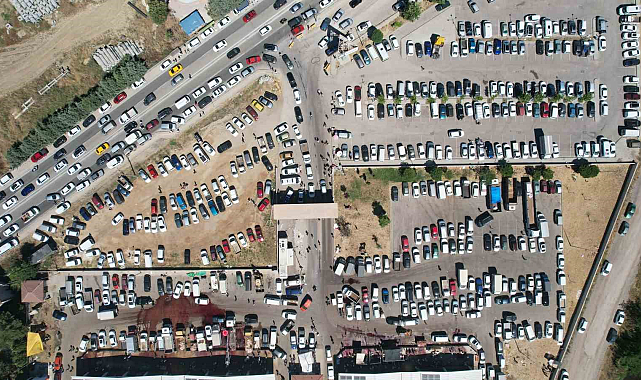 Oto pazarı değil, kurban pazarı