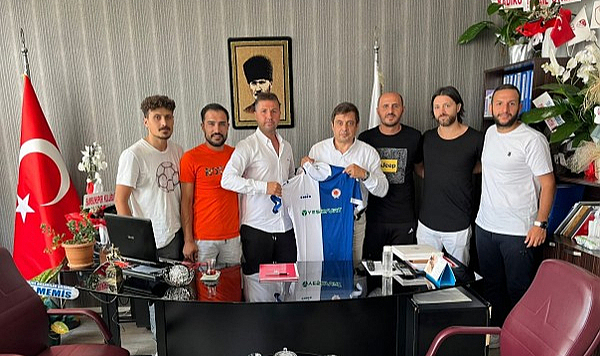 Samsun'da antrenörlerden Haluk Tan’a hayırlı olsun ziyareti