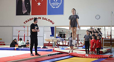 Samsun'da şampiyon adayı cinmastikçiler yetiştiriliyor
