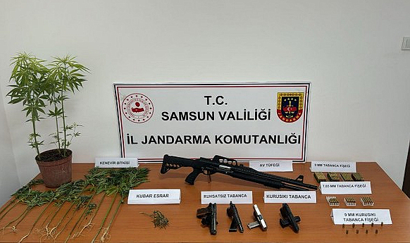 Samsun'da uyuşturucu operasyonunda 2 kişi gözaltına alındı