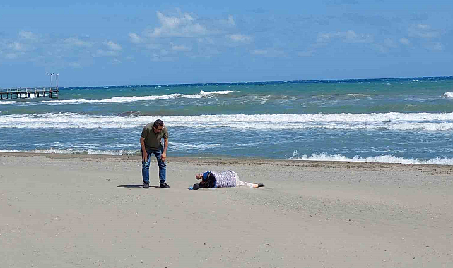 Samsun'da sahilde hareketsiz yatan yaşlı kadın polisi harekete geçirdi