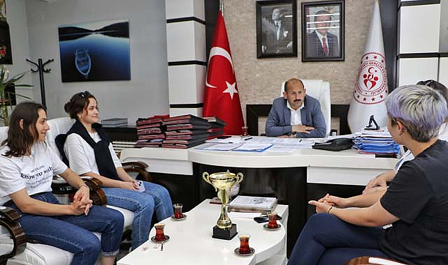 Samsunlu sporcular sevincini paylaştı