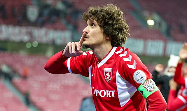 Samsunspor kaptanı Osman Çelik 98 maça çıktı